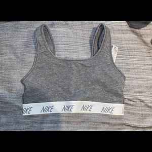 nike sports bra